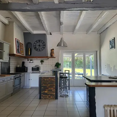 Maison Avec Piscine Entre Ocean Et Campagne Saint-Lon-Les-Mines